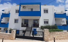 Ενοικιαζόμενα Δωμάτια Εμμανουέλα